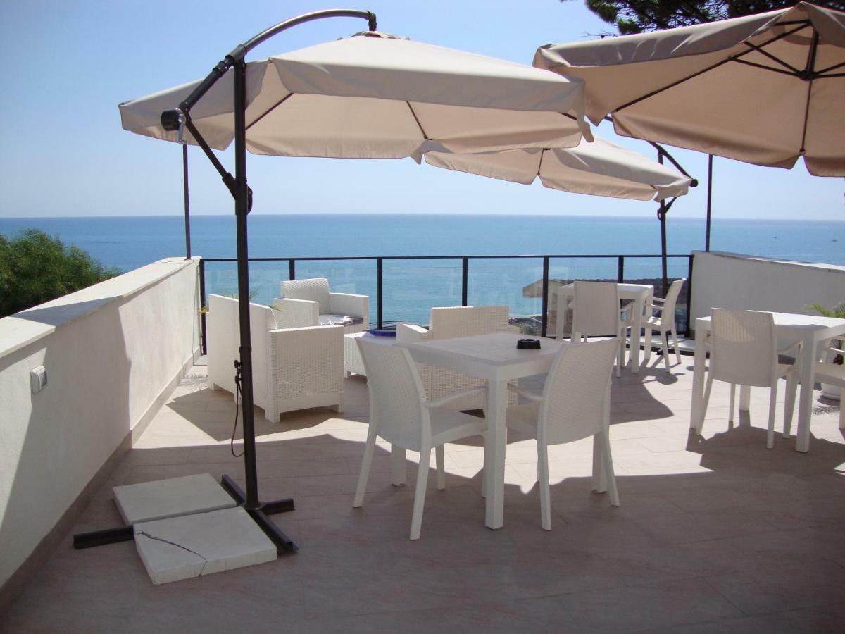 La Scogliera Turca Hotel Realmonte Exterior photo